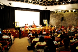 Himani performing solo at Sabrang Basant Utsav 2012